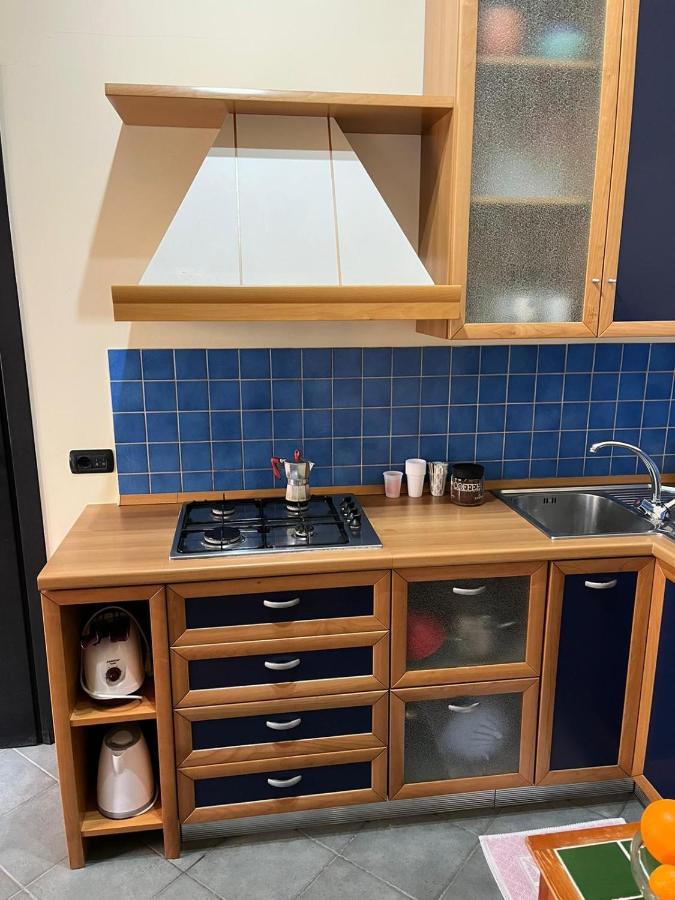 Casa Vacanza Adorno تْشيفالو المظهر الخارجي الصورة