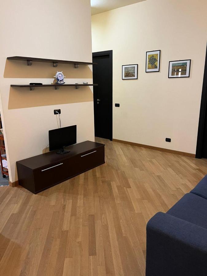Casa Vacanza Adorno تْشيفالو المظهر الخارجي الصورة