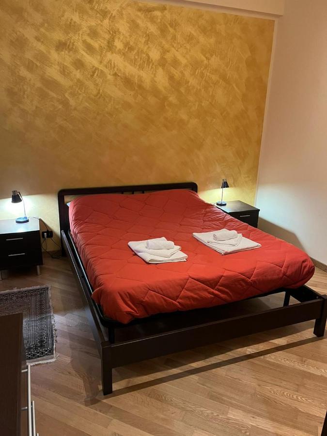 Casa Vacanza Adorno تْشيفالو المظهر الخارجي الصورة